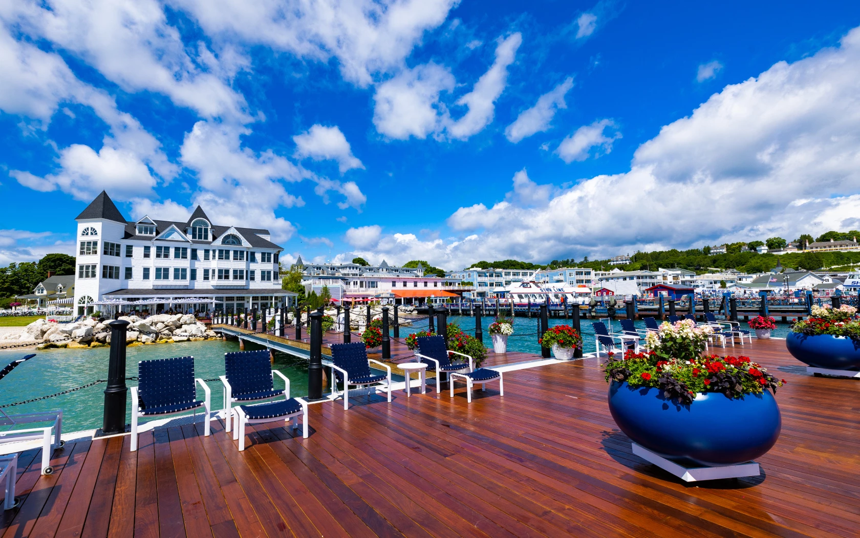 Lakeside dock seating at the Iroquois